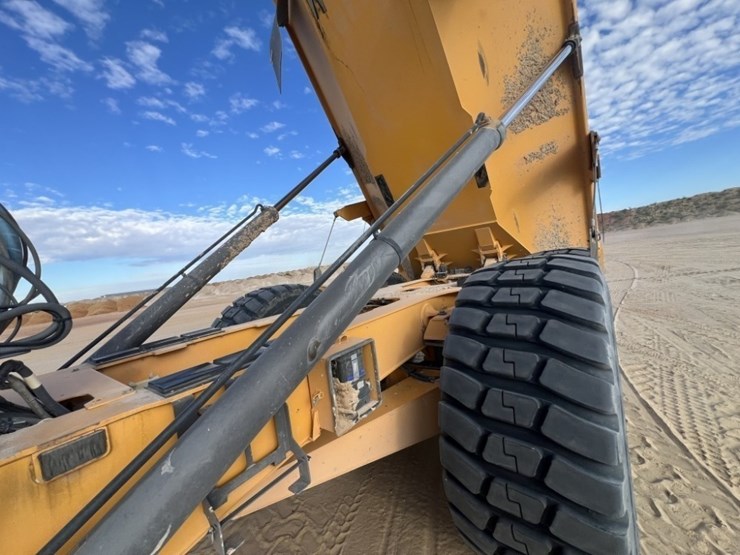 2020-volvo-a60h-image-44