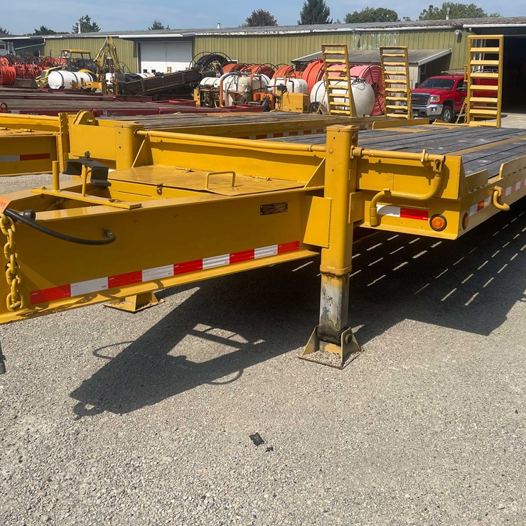 2000 CUSTOM FLATBED