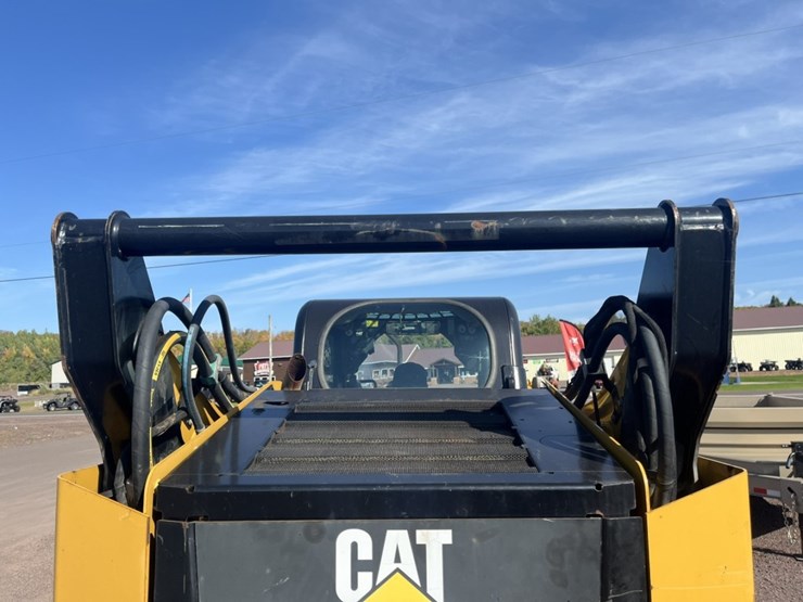 2012-caterpillar-272d-image-29