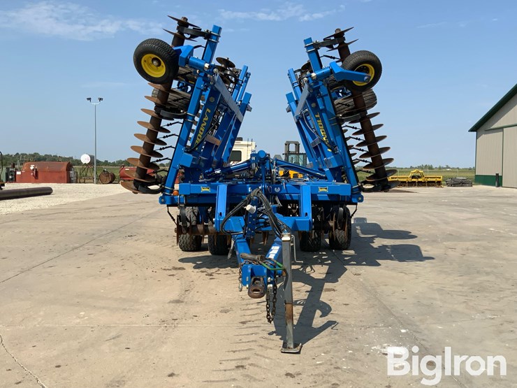 2013-landoll-7431-26-image-2