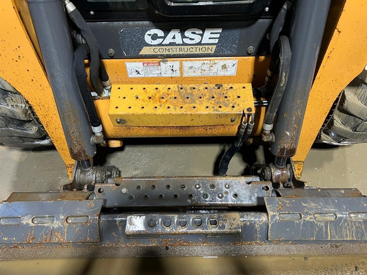 2016-case-sr270-image-10
