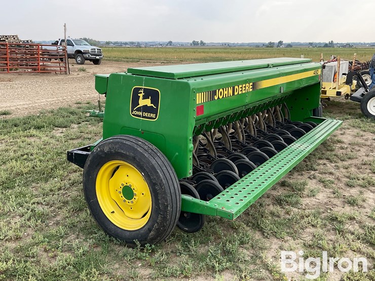 john-deere-450-image-7