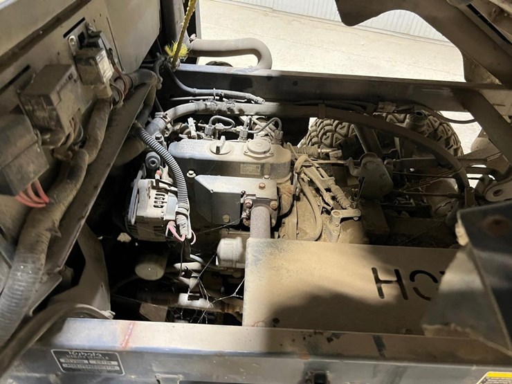 kubota-rtv900-image-15