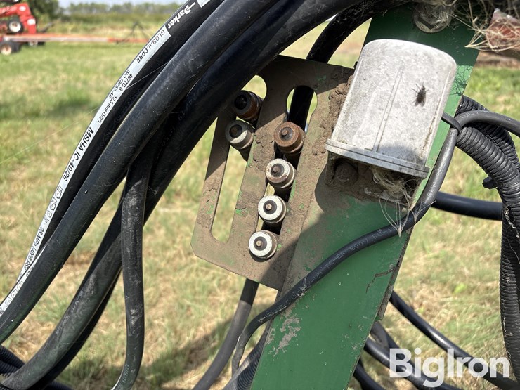 2005-john-deere-1890-image-10