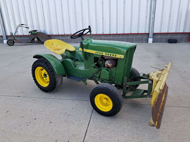 john-deere-110-image-2