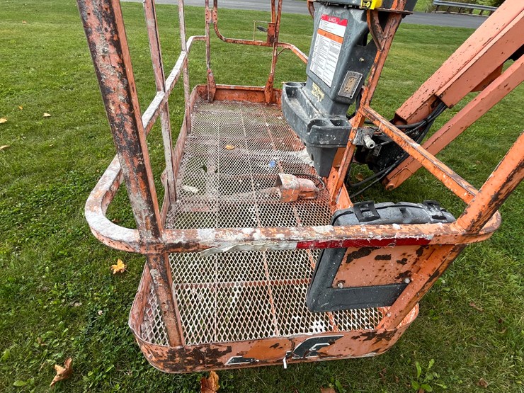 jlg-460sj-image-5