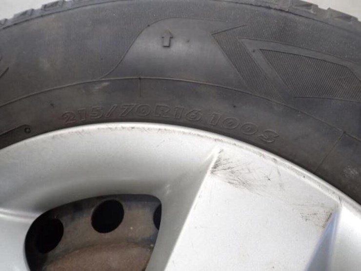 qty-of-(4)-antares-215/75r16-tires-&-rims-image-13