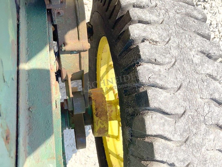 john-deere-h-image-17
