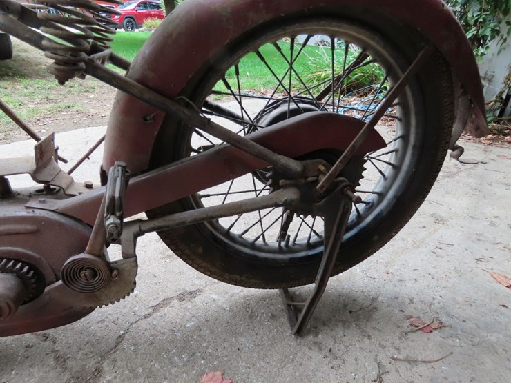 1941-indian-scout-motorcycle-image-14