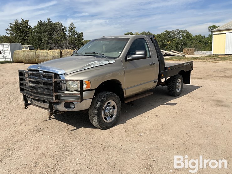 2004-dodge-ram-2500-image-1