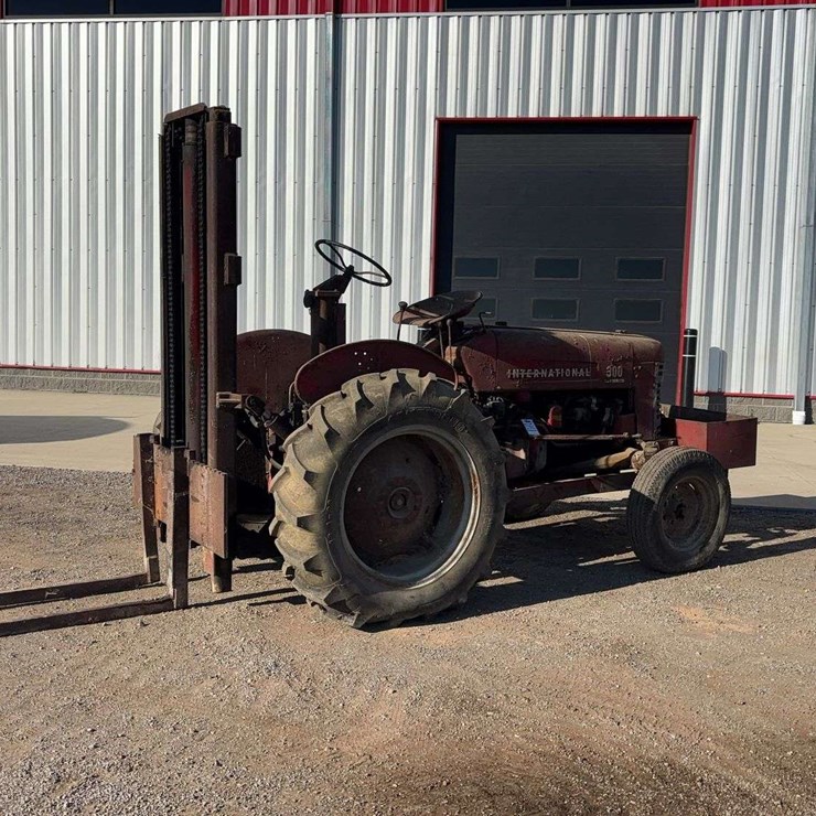 1950 INTERNATIONAL 300