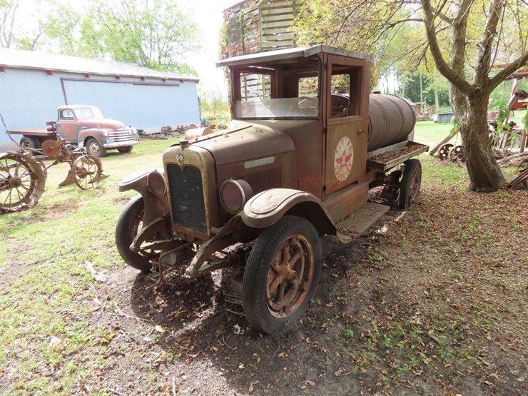 1928-international-9-image-5