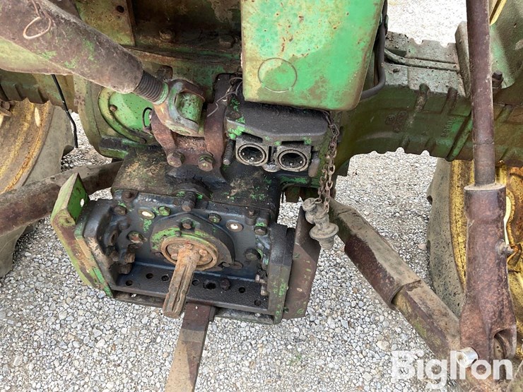 1961-john-deere-3010-image-10