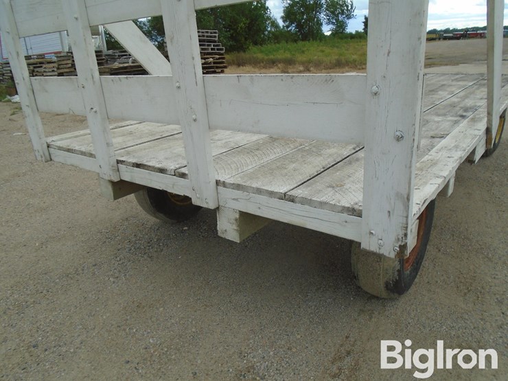 john-deere-1065-image-20