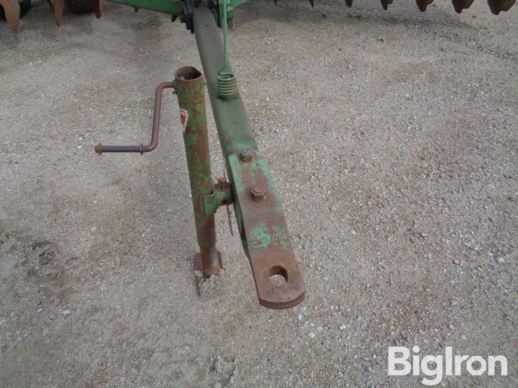john-deere-1640-image-10