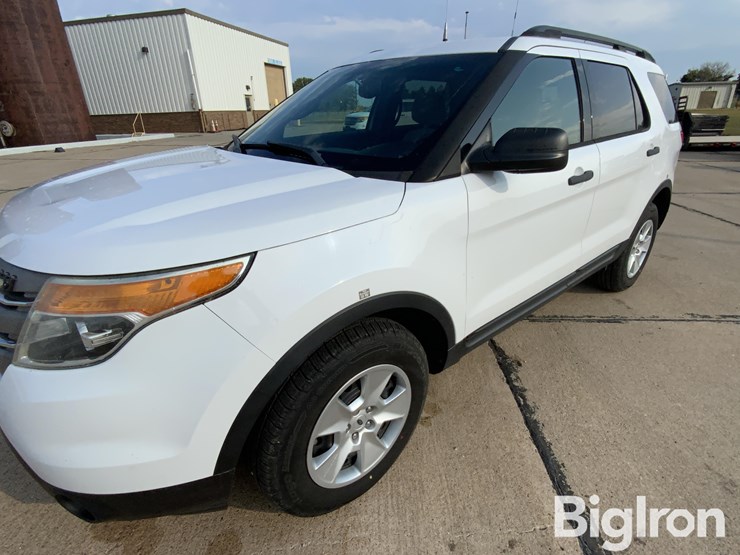 2013-ford-explorer-image-9