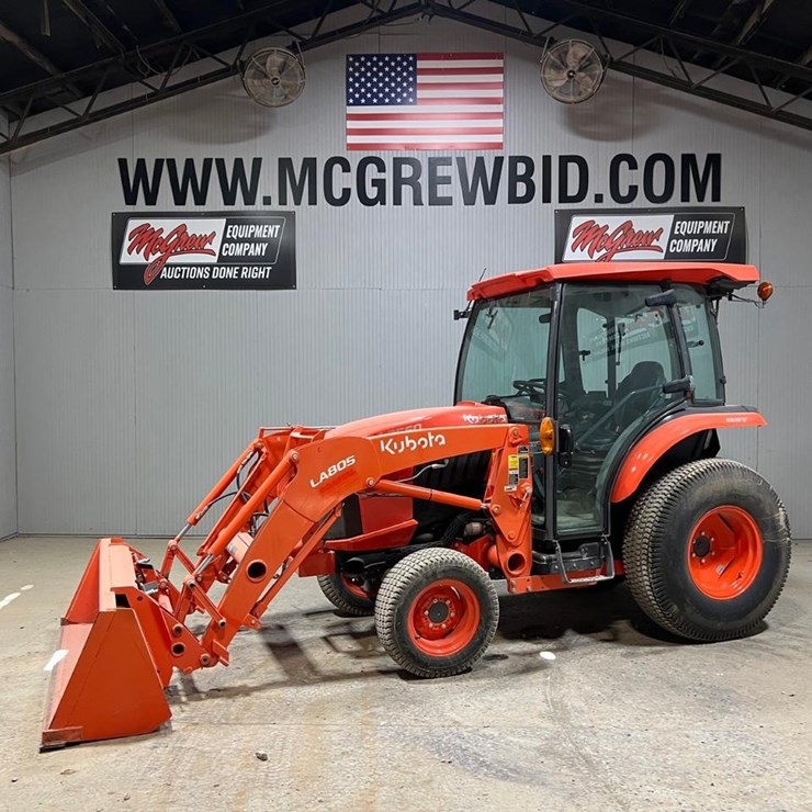 2021 KUBOTA LA805