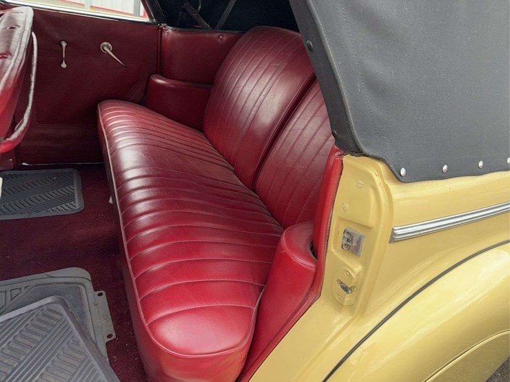1940-buick-super-8-phaeton-image-34