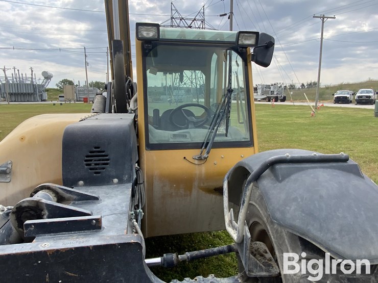 2008-caterpillar-tl642-image-17
