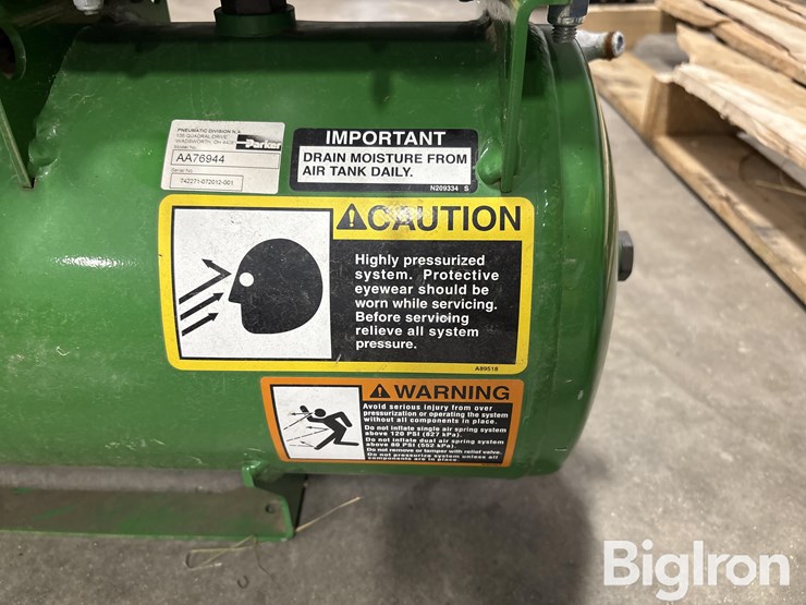 john-deere-1770nt-image-15