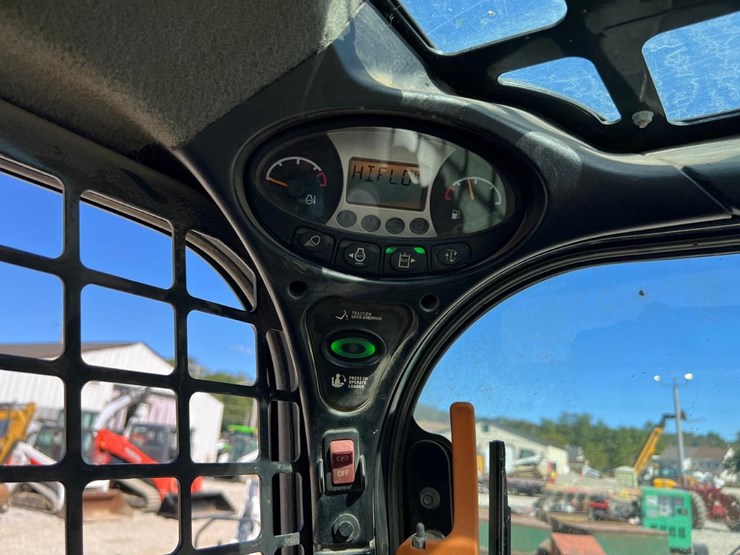 2019-bobcat-s650-image-19