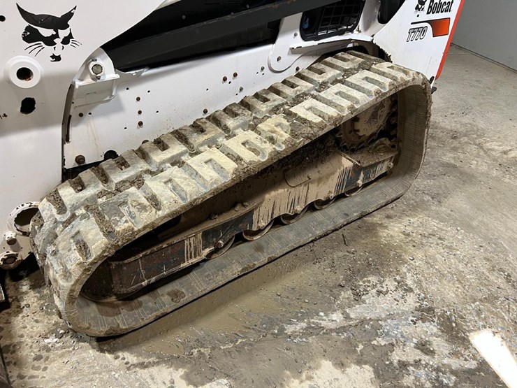 bobcat-t770-image-12