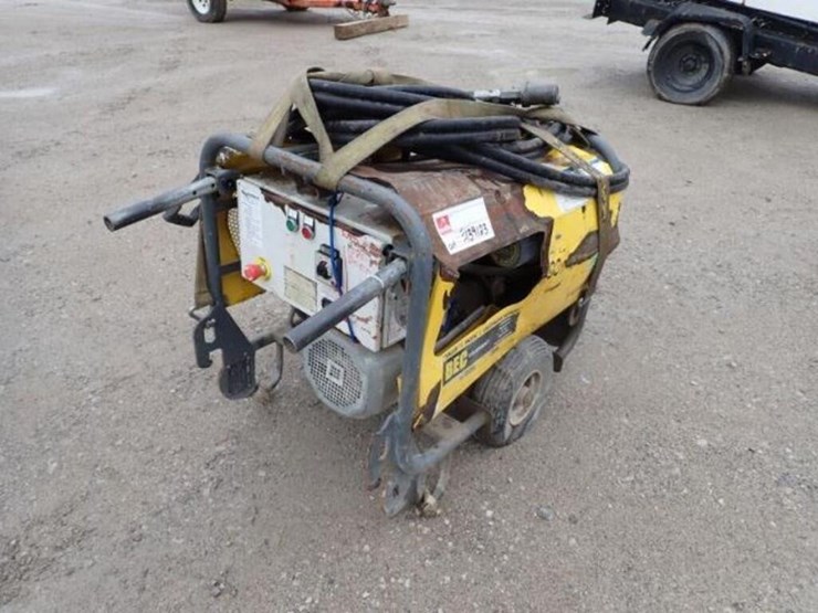 wacker-neuson-hydraulic-driven-generator-image-2