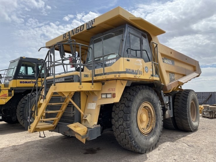 2015-komatsu-hd605-7e0-image-1