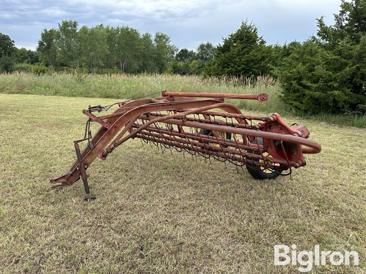 massey-ferguson-86-image-1