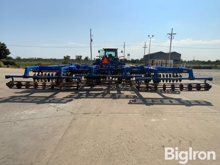 2013-landoll-7431-26-image-17