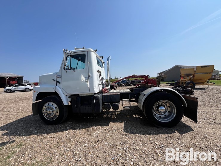 1984-cummins-855-image-8