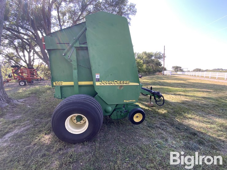 2006-john-deere-567-image-4