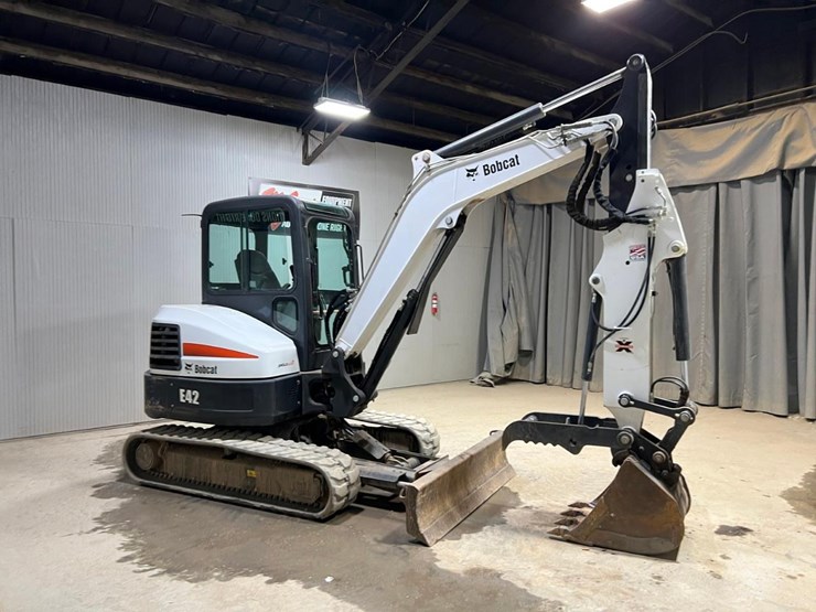 2020-bobcat-e42-image-6