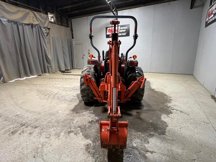 kubota-la514-image-4