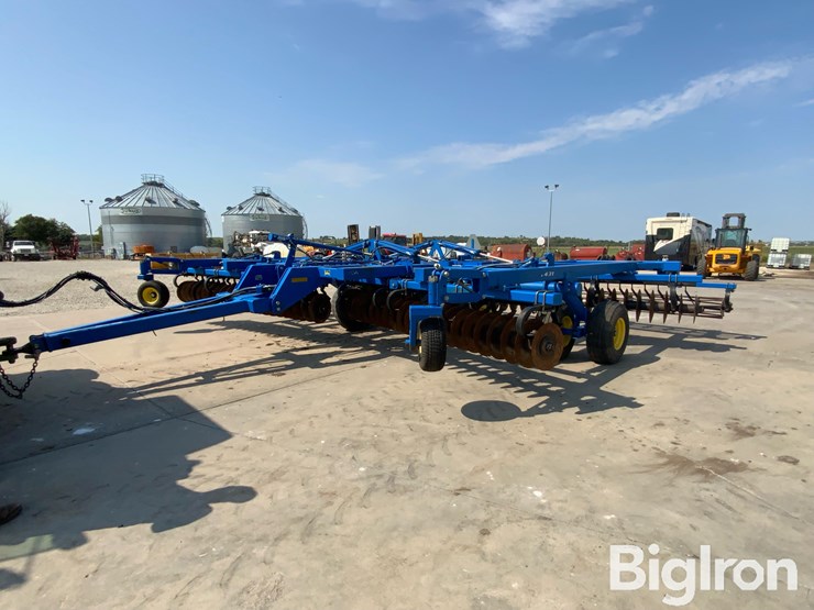 2013-landoll-7431-26-image-12
