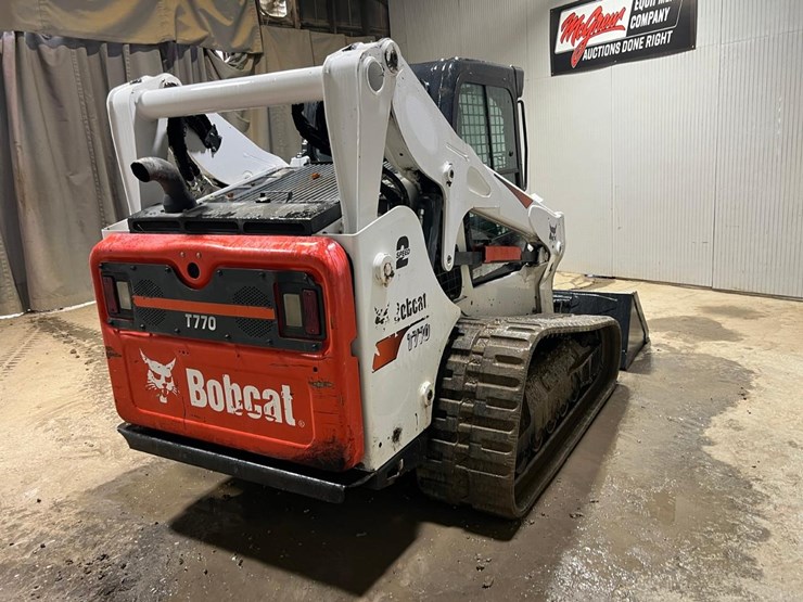 2020-bobcat-t770-image-5