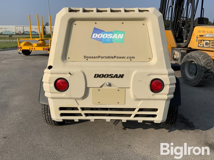 2015-doosan-p185wdz-t4f-image-6