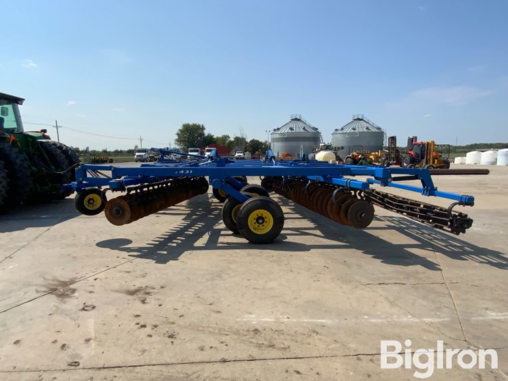 2013-landoll-7431-26-image-19