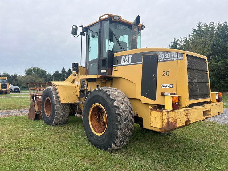 caterpillar-938g-image-7