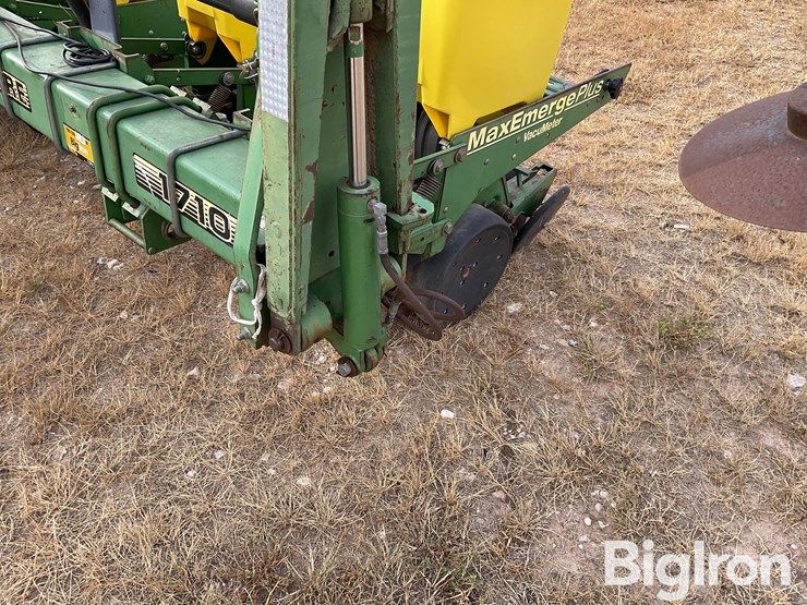 john-deere-1710-image-20