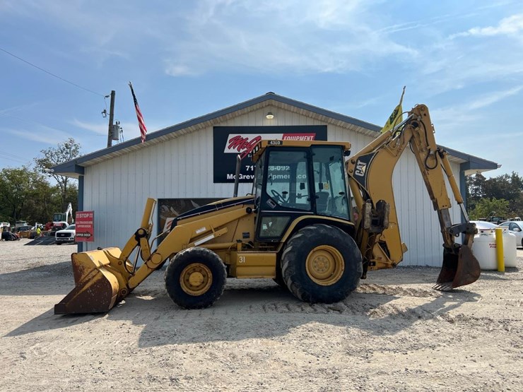 caterpillar-430d-image-1