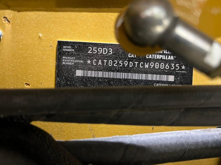 2019-caterpillar-259d3-image-32