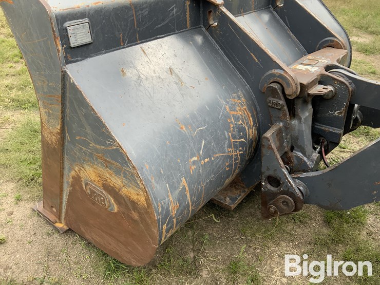 2015-deere-544k-image-13