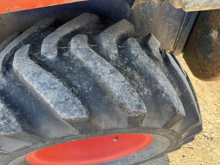 kubota-r520-image-41