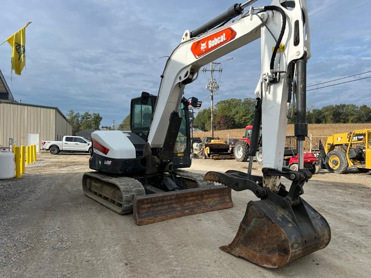 2022-bobcat-e88-image-8