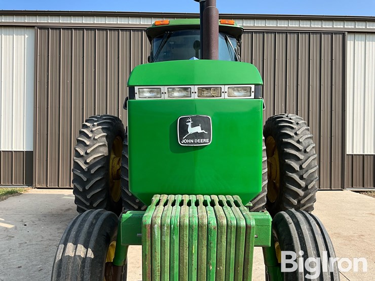 1989-john-deere-4555-image-20