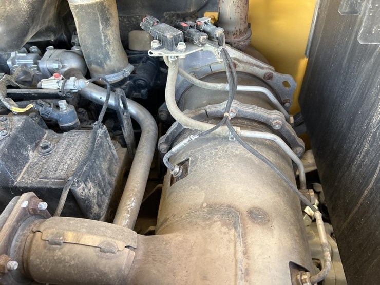 deere-75g-image-46