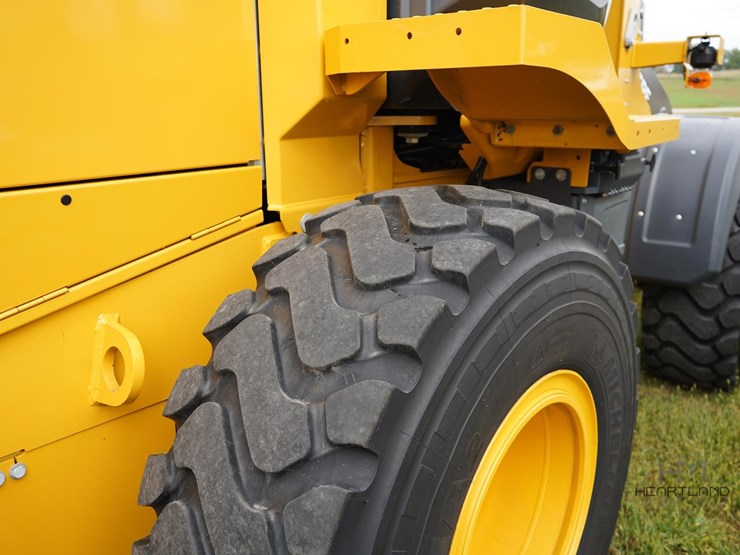 2024-deere-544-image-37