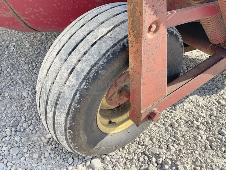 new-holland-488-image-17