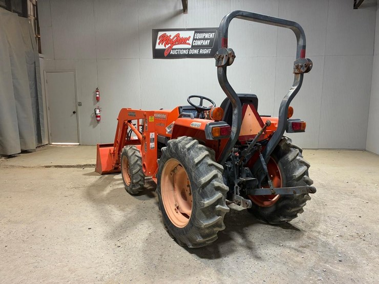kubota-la463-image-4